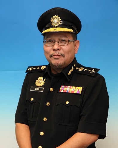 pengarah 4